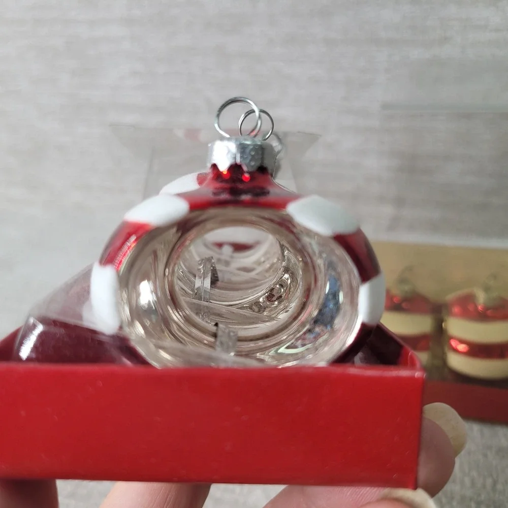 Crate & Barrel Christmas Ornament Napkin Rings Placecard Holders Red White 8 NEW